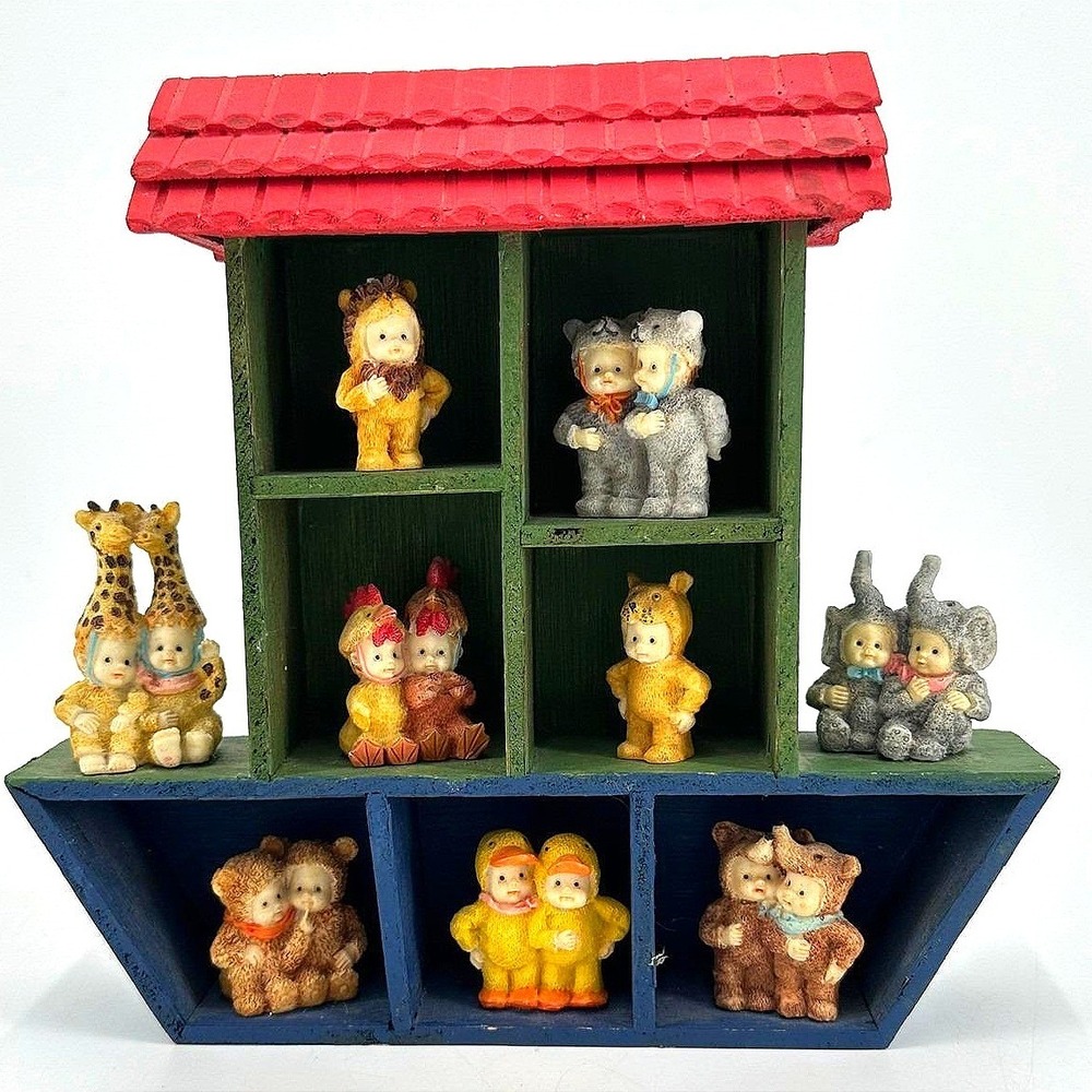 Vintage Noah's Ark Miniature Figurines Nursery Shelf Decor Anne Geddes